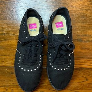 HANES SOFT FIT CASUAL RHINESTONE SHOES